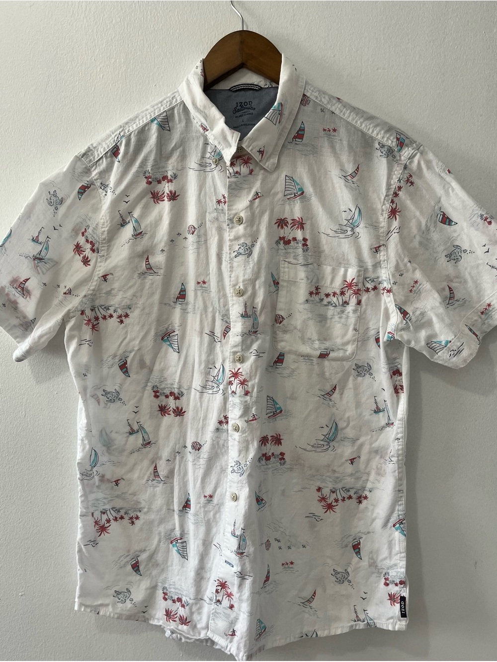 Izod White Short-Sleeve Button-Down Sailboat & Palm Print Shirt